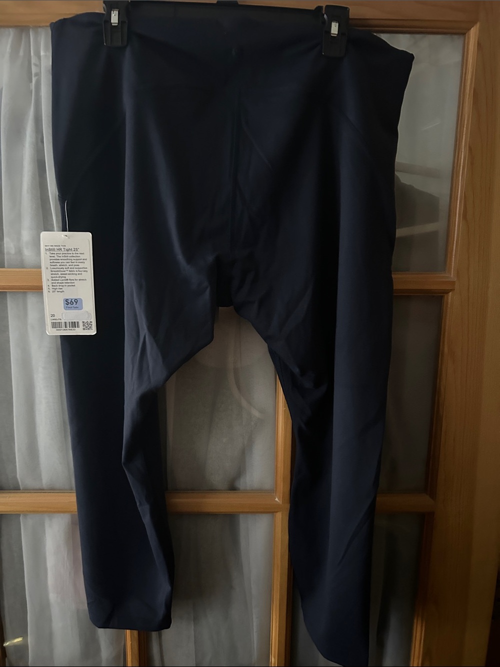 NWT Lululemon Navy Athletic Leggings